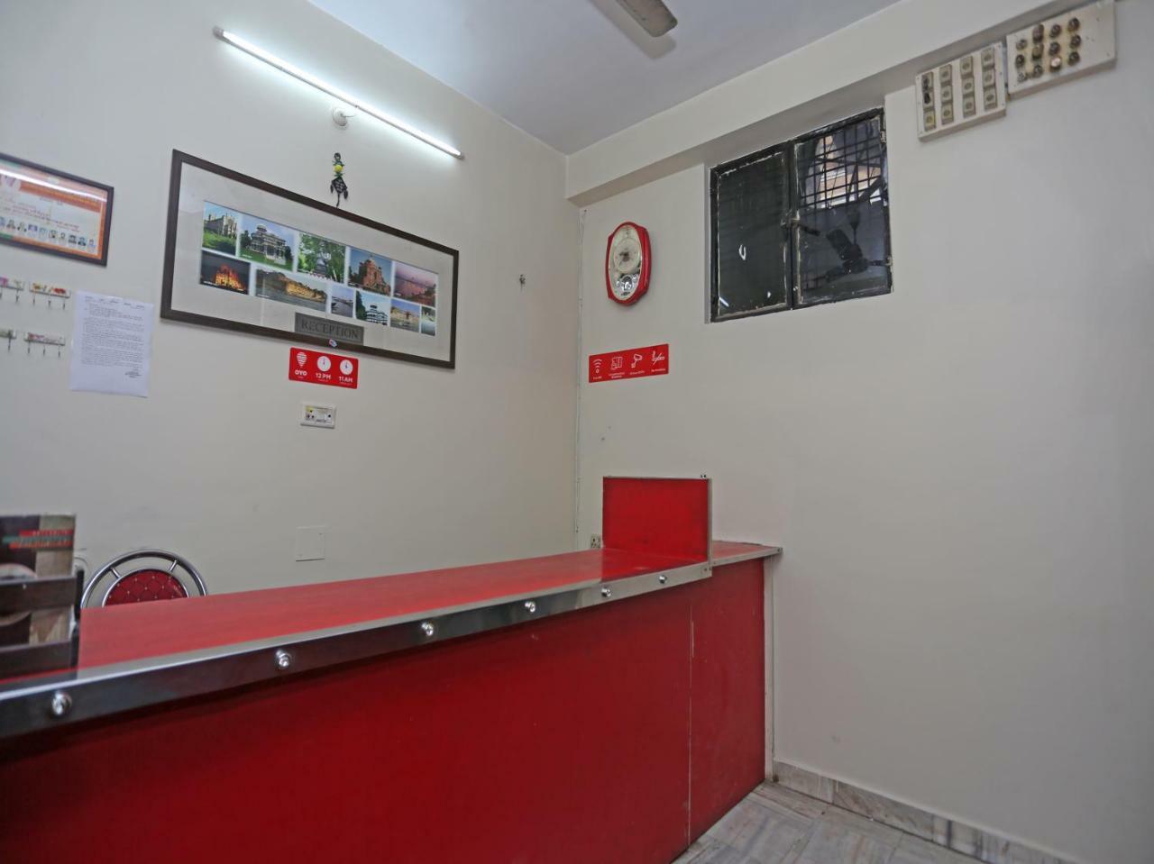 Oyo 18362 Hotel Jai Maa Durga Prayagraj Exterior photo