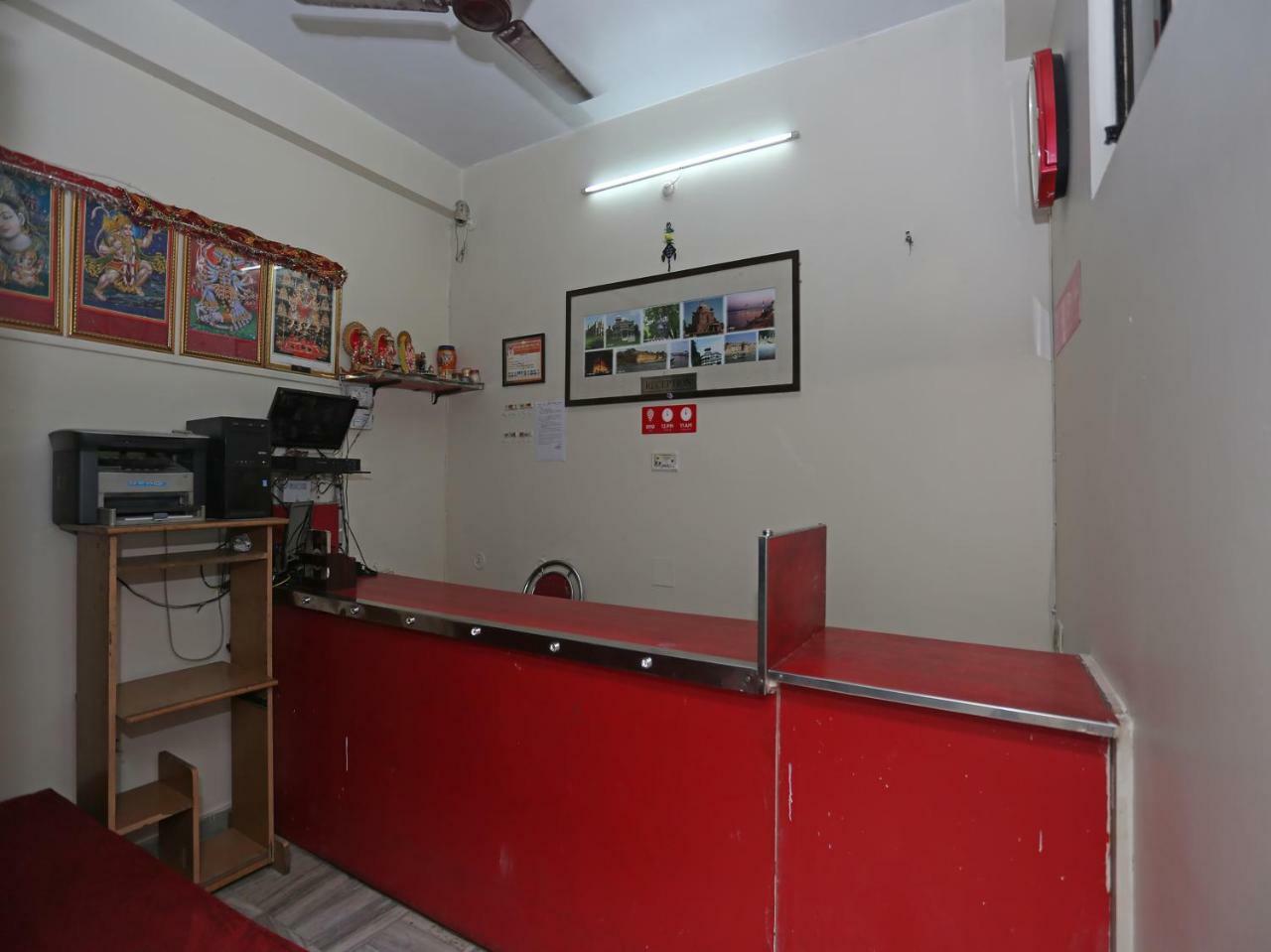 Oyo 18362 Hotel Jai Maa Durga Prayagraj Exterior photo